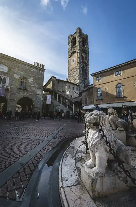 piazza vecchia bergamo alta