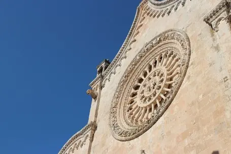 rosone cattedrale di ostuni