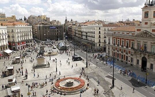 puerta del sola a madrid