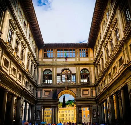 galleria degli uffizi a firenze